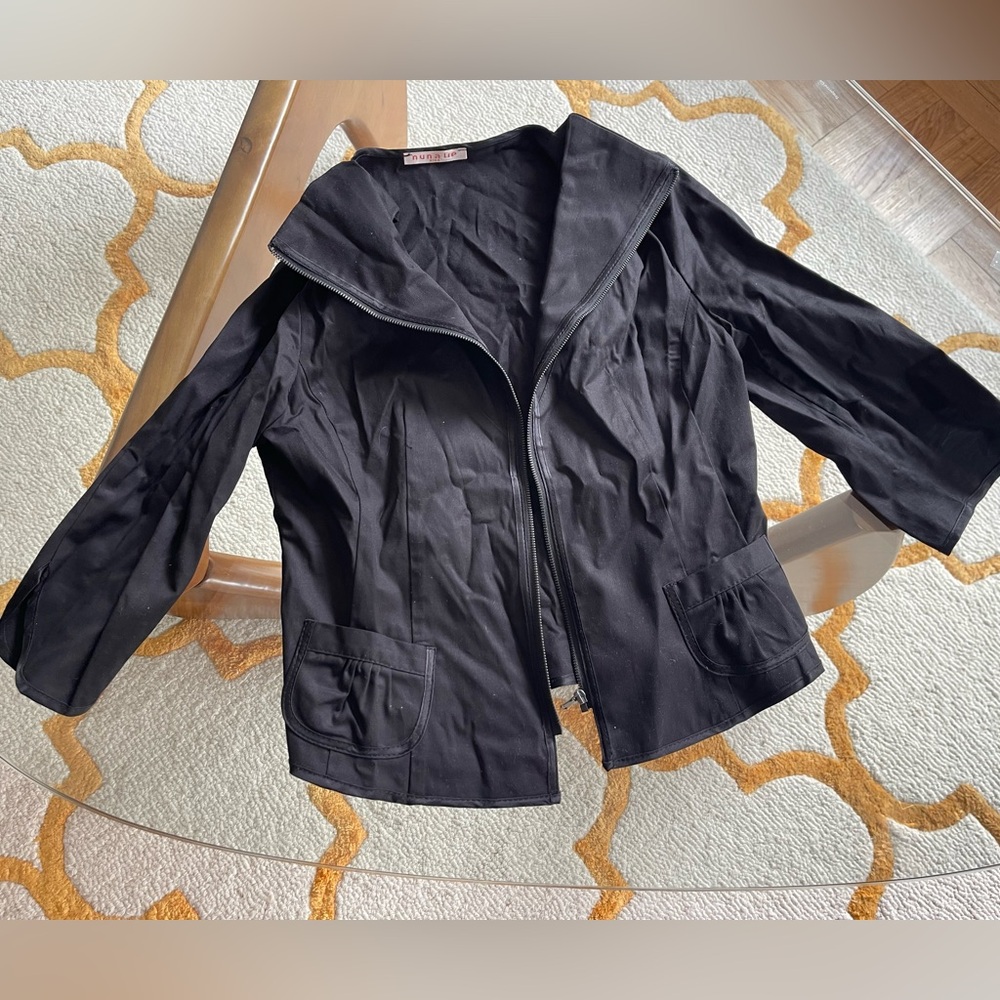 Chic Italian Women's Zip Up 3/4 Sleeve Blazer